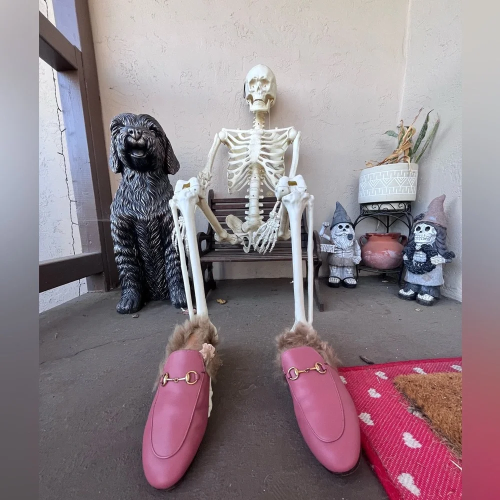 Gucci Pink Leather Fur-Lined Horsebit Mules - Picture 8 of 8